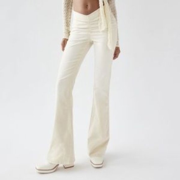 NWOT Urban Outfitters Cream Velvet Ruched V-Front Flare Pant - Picture 1 of 4